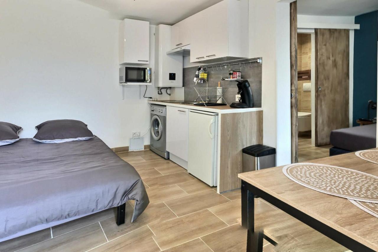 Bleu Lavande - Coquet Appartement Ambiance Village Istres Exterior foto